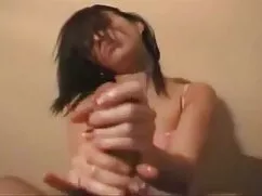 Violación chica en en españolxxx la silla